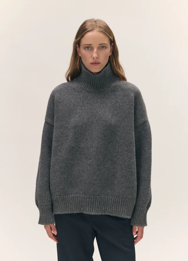 Caragh High Neck in Derby Grey