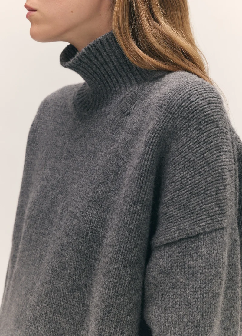 Caragh High Neck in Derby Grey