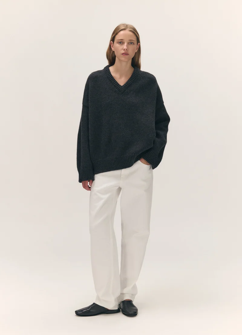 Caragh V-Neck in Charcoal