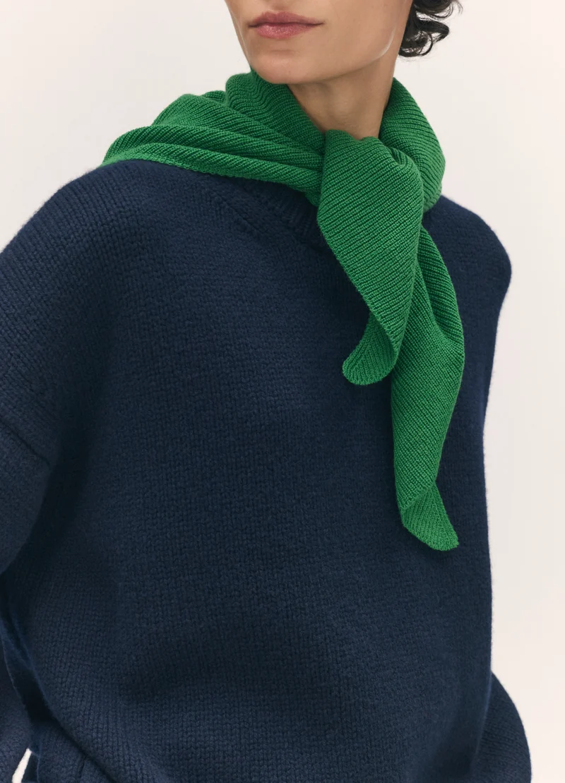 Fionn XL Cashmere Foulard in Pagoda Green