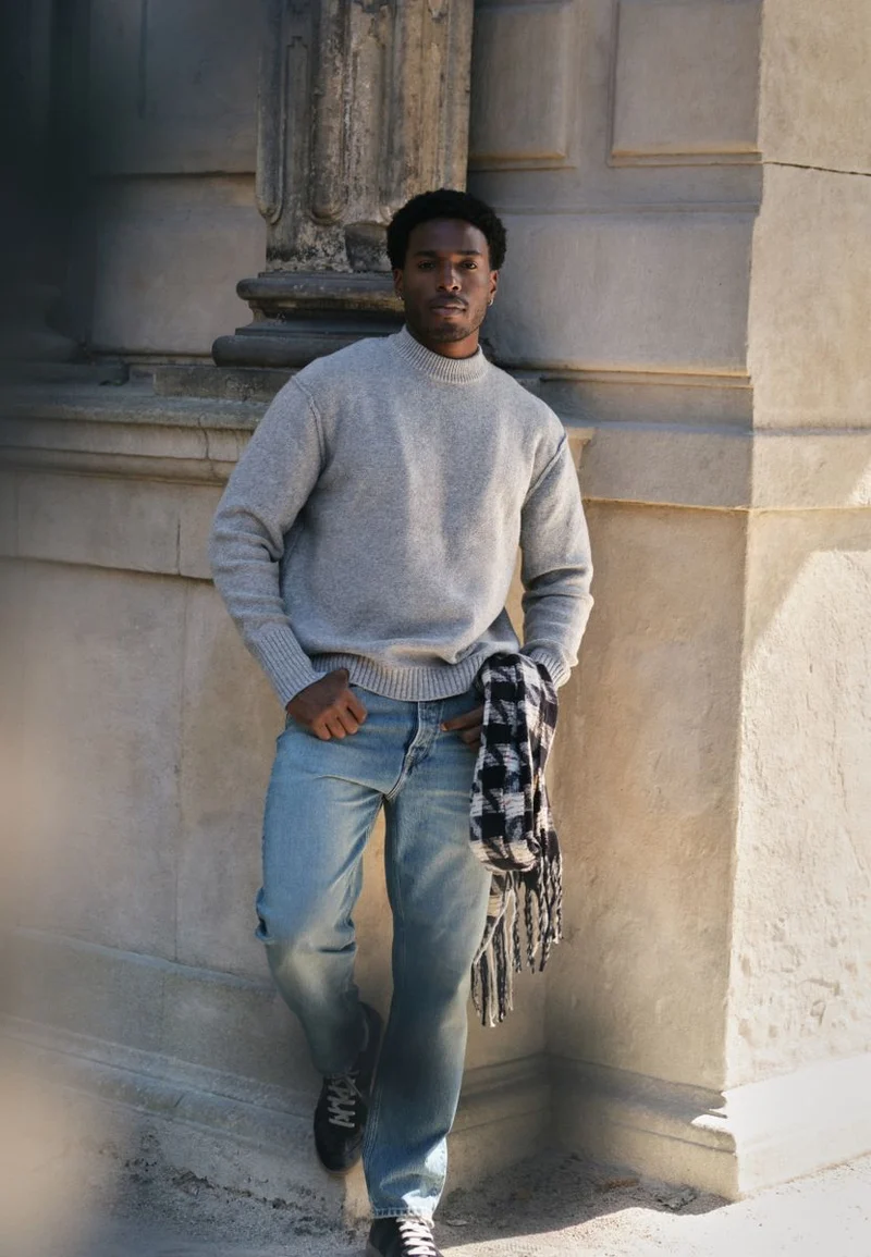 DS_Zac Crewneck