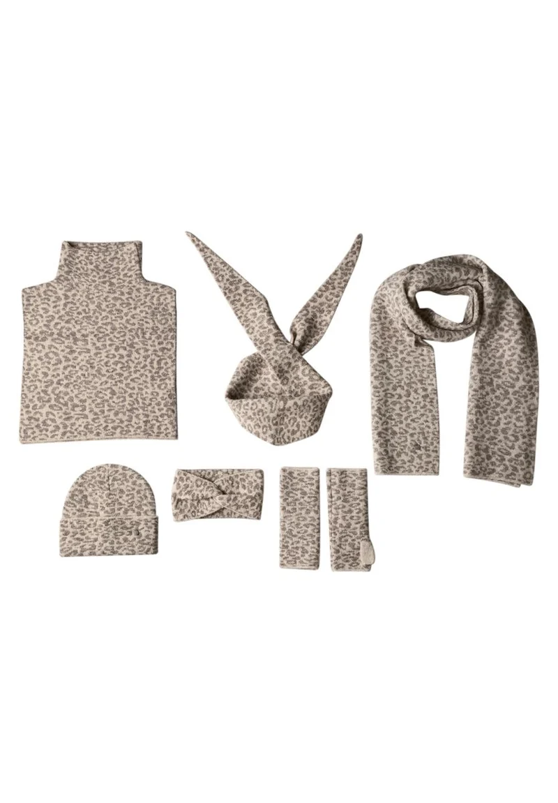 Jacquard Dreiecksschal mit Leo-Muster