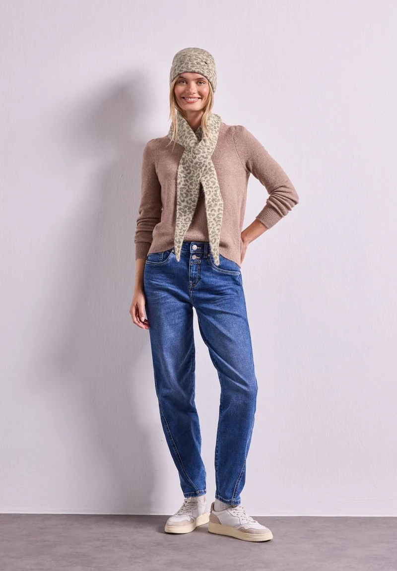 Jacquard Dreiecksschal mit Leo-Muster