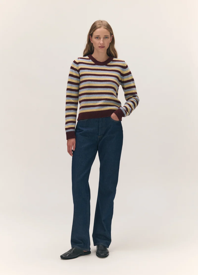 Rosha Shrunken Crewneck in Burgundy with Vintage & Yellow