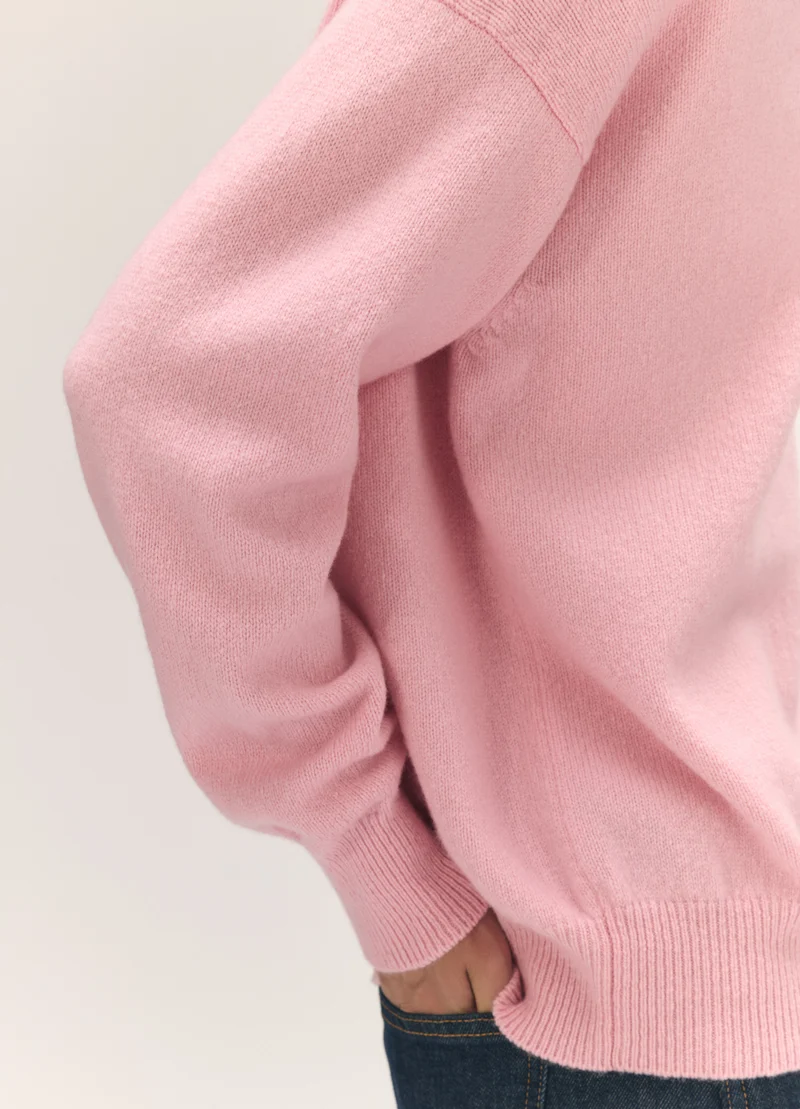 Innes Slouch Crewneck in Pale Pink
