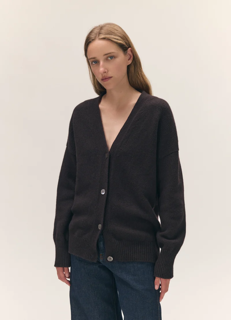 Sora V-Neck Cardigan in Dark Brown