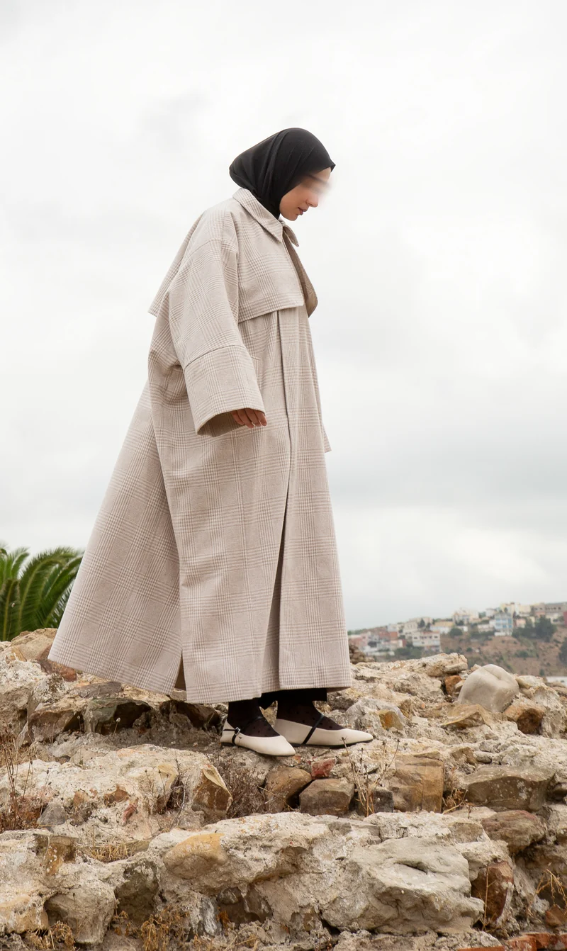 IYSI-Mantel DAIMA – Modest Couture