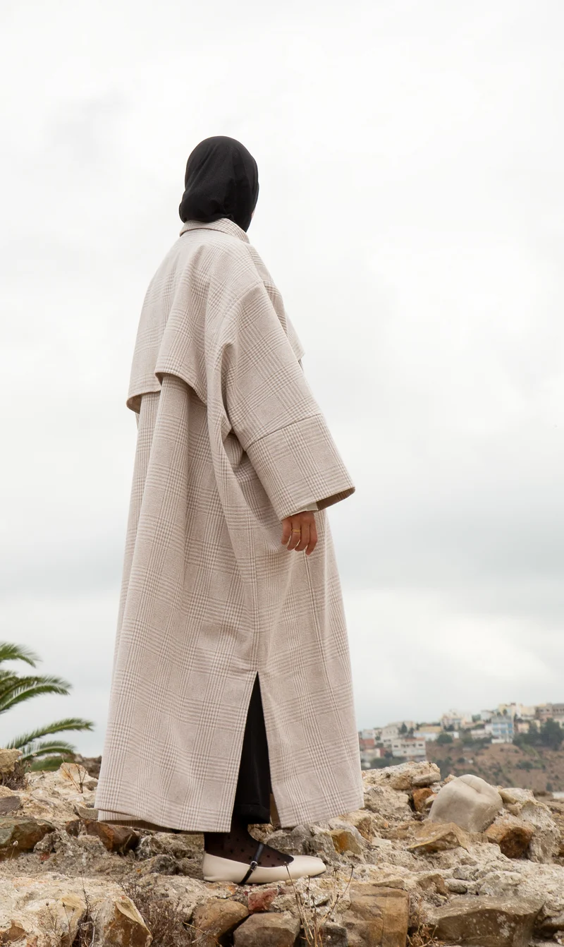 IYSI-Mantel DAIMA – Modest Couture