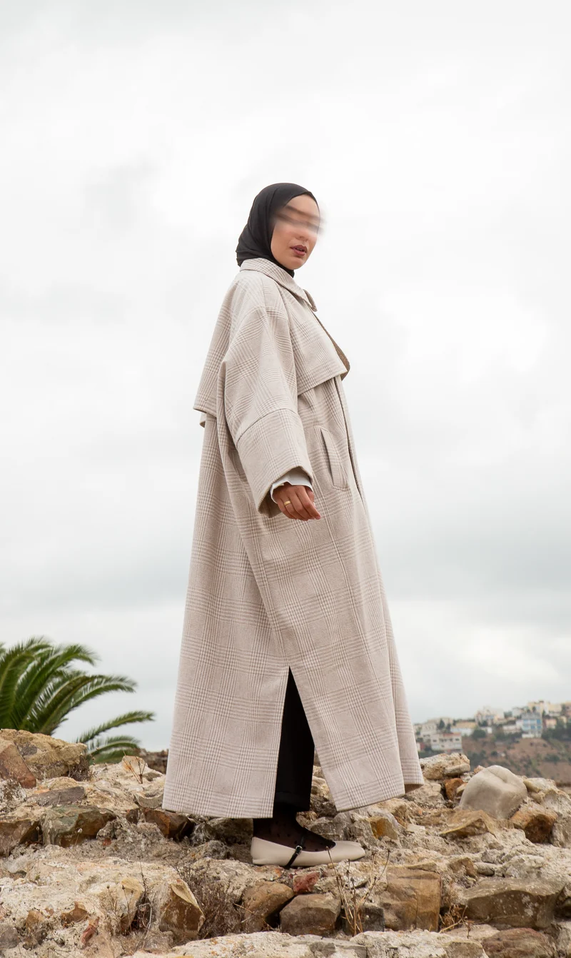 IYSI-Mantel DAIMA – Modest Couture