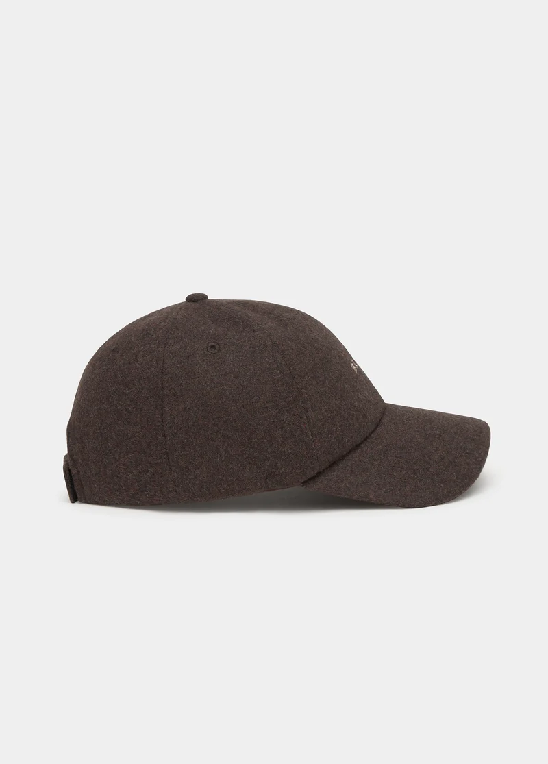 Felt hat