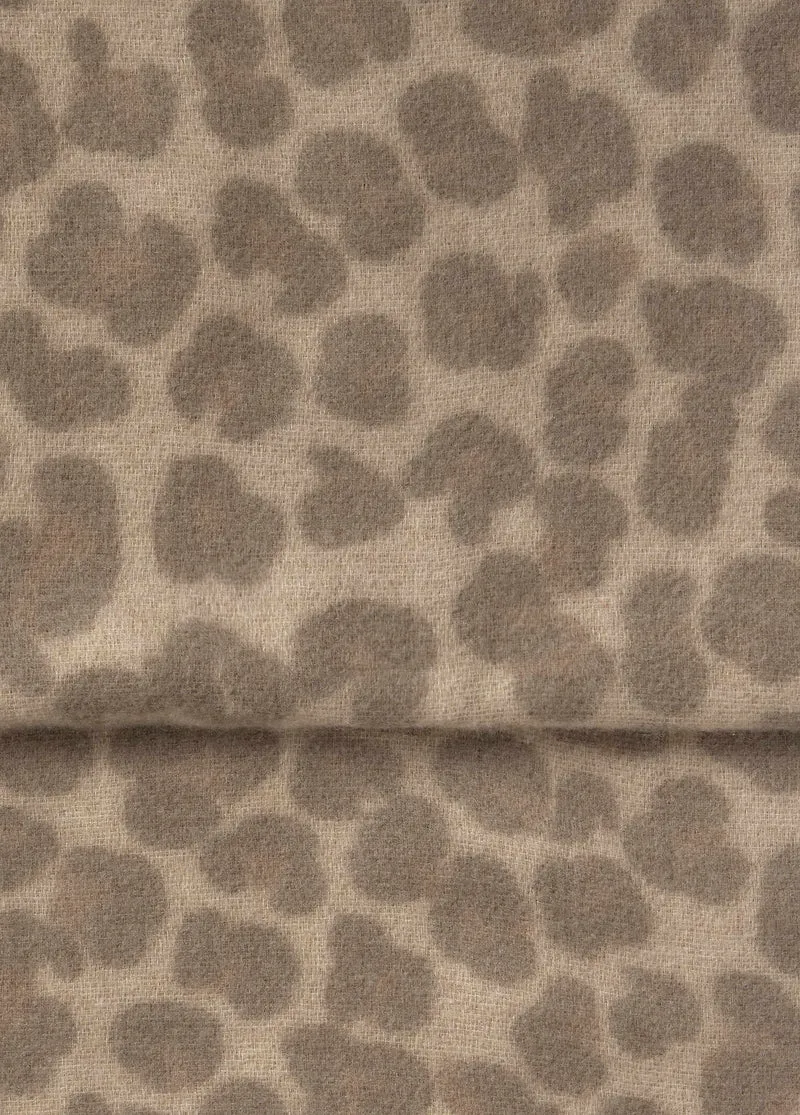 Thin animal-print scarf