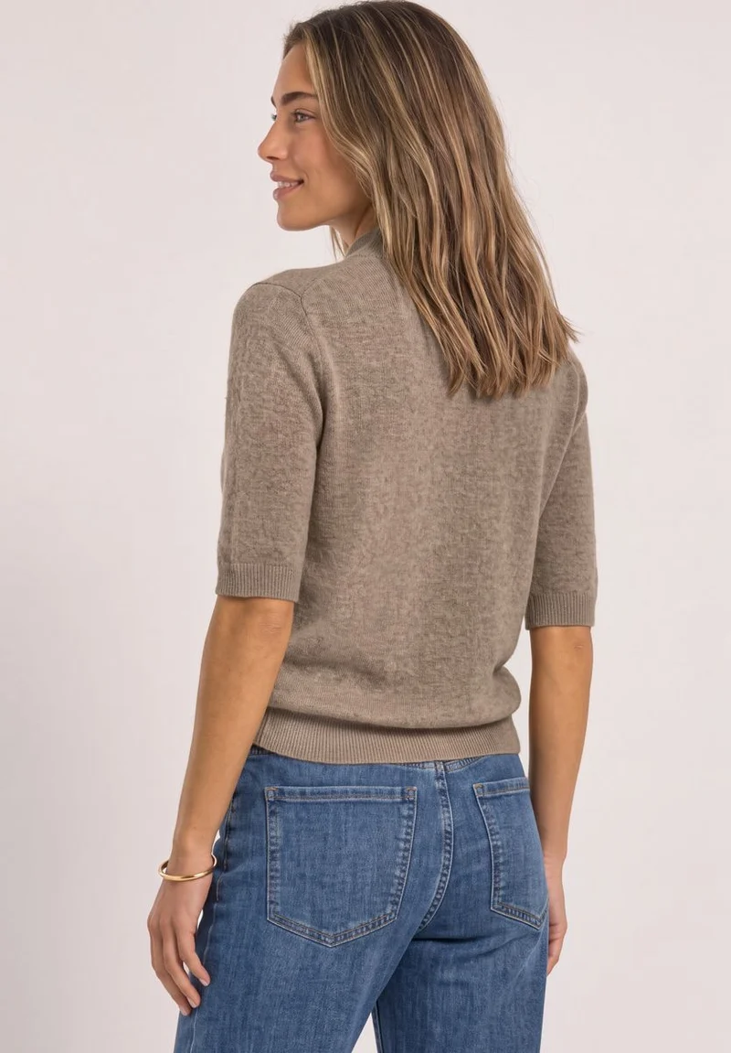 Kurzarm Pullover mit Turtle Neck