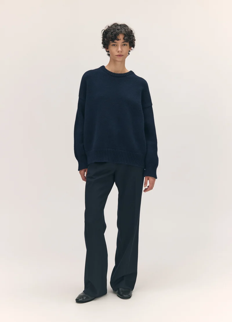 Caragh Crewneck in Navy
