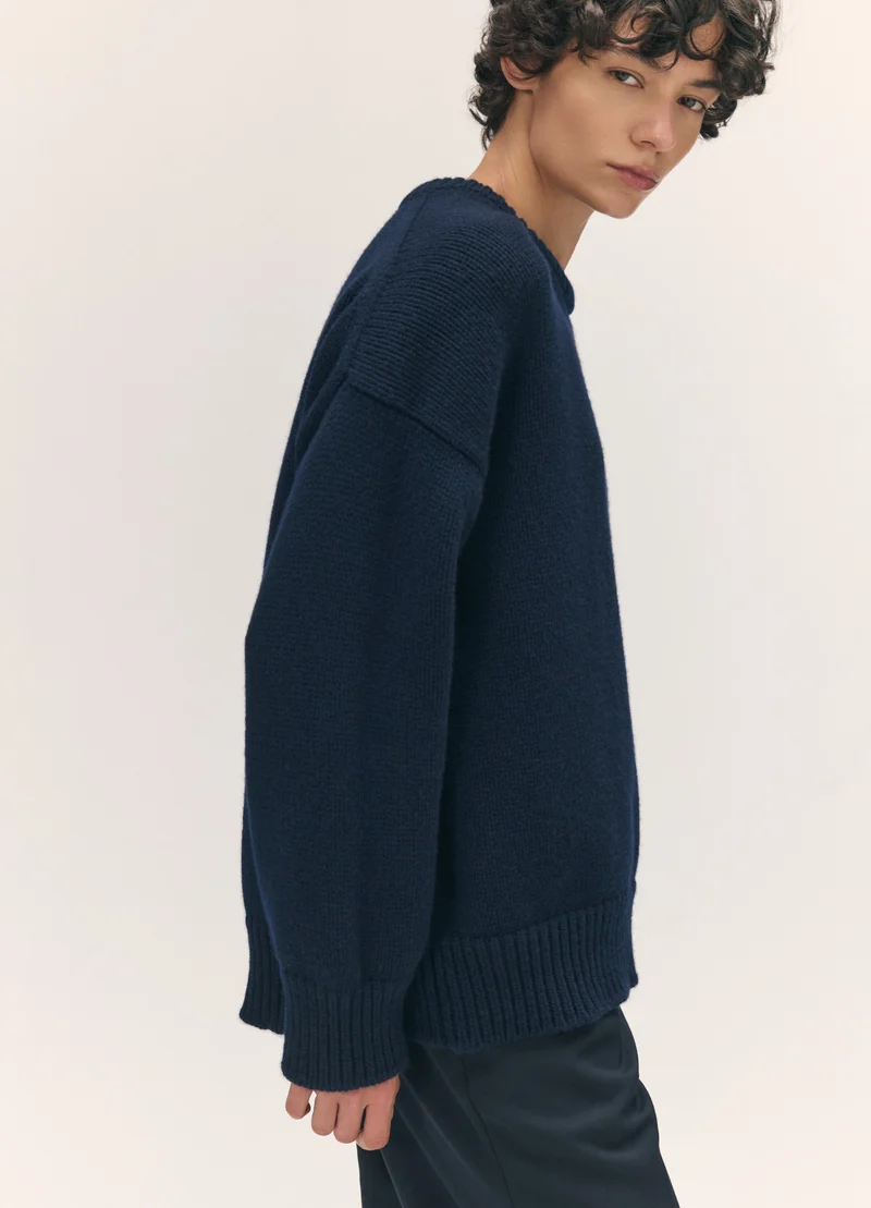 Caragh Crewneck in Navy
