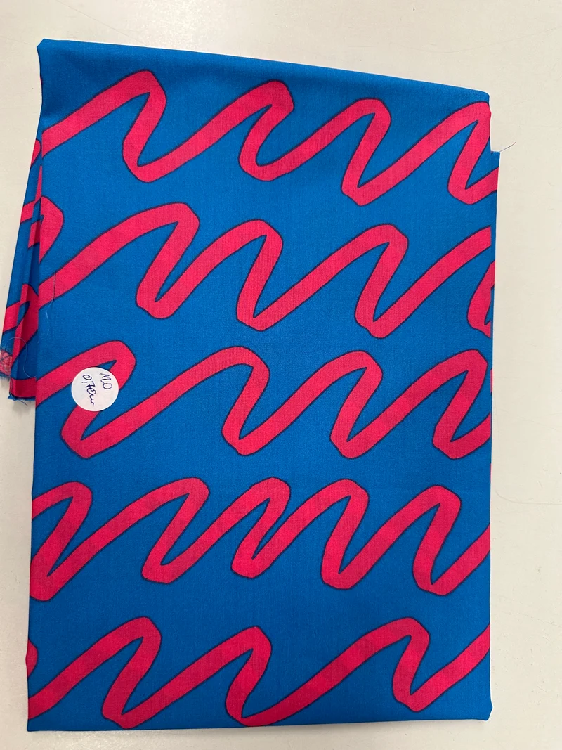 No. 1207 Baumwoll Poplin Swirls blau | 0,70m
