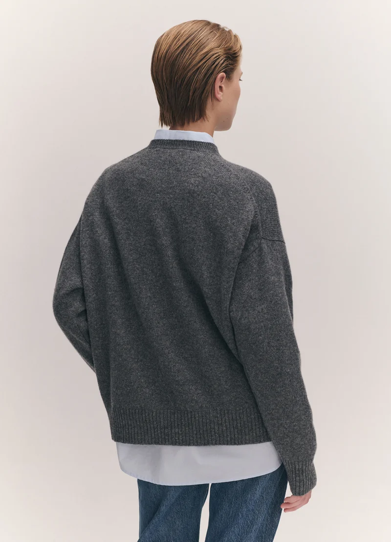 Innes Slouch Crewneck in Derby Grey