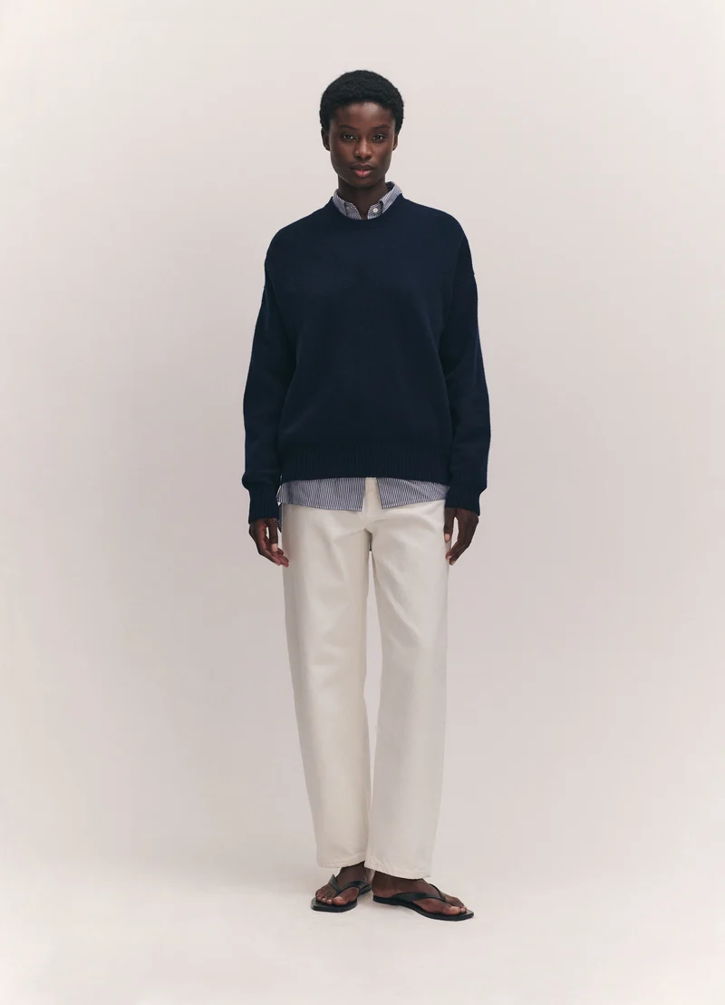 Innes Slouch Crewneck in Navy