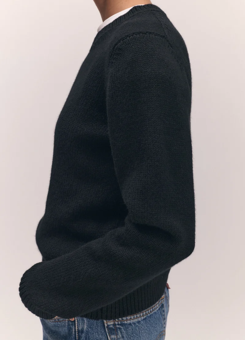 Rosha Shrunken Crewneck in Black