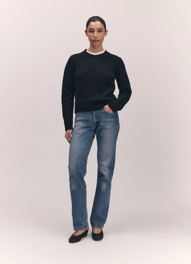 Rosha Shrunken Crewneck in Black