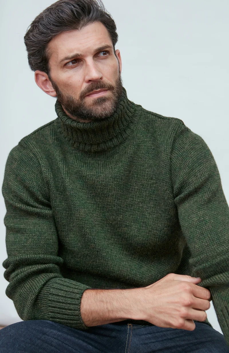 Der taillierte Submariner – Rollkragenpullover aus Merinowolle
