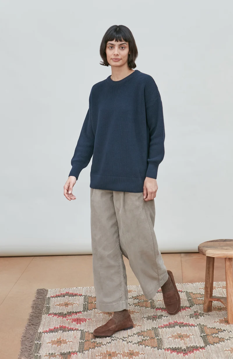 Gerippter Damenpullover mit Rundhalsausschnitt aus 100 % Baumwolle