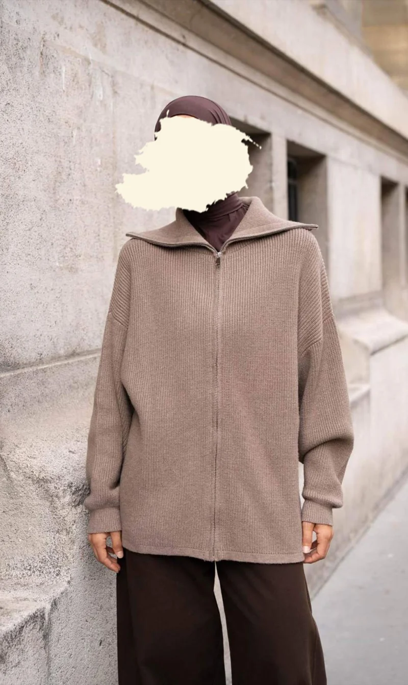 Strickpullover in Übergröße mit Reißverschluss