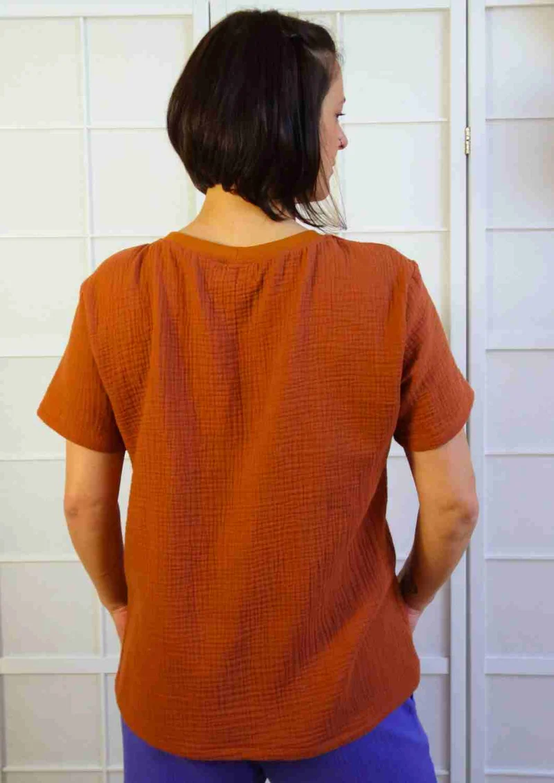 Oversize T-Shirt für Damen aus Musselin "Ehrenpreis"