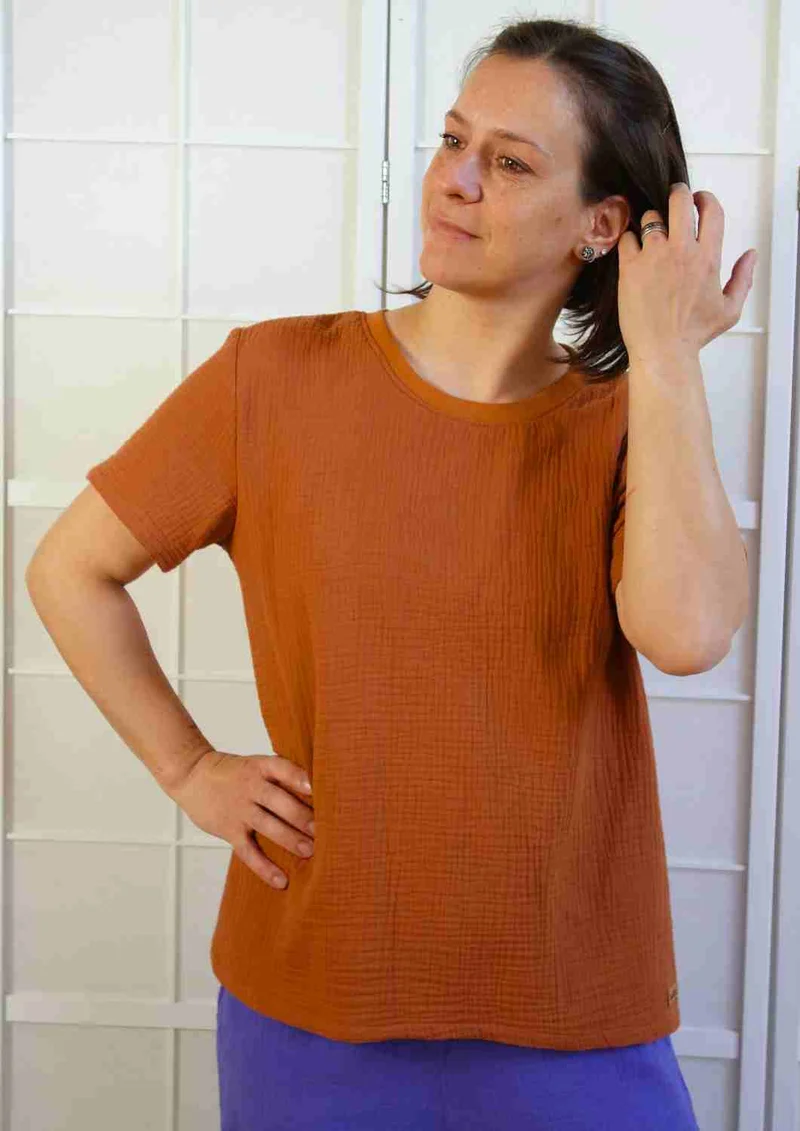 Oversize T-Shirt für Damen aus Musselin "Ehrenpreis"