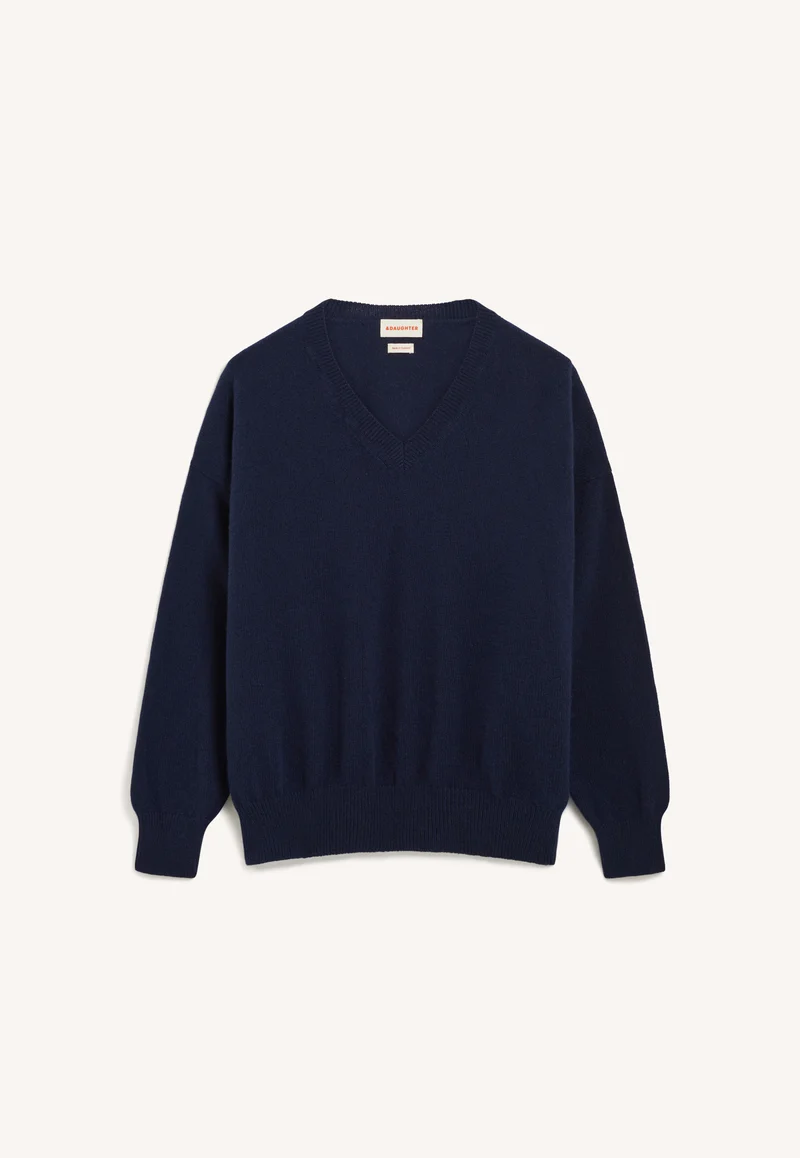 Innes Slouch V-Neck in Navy