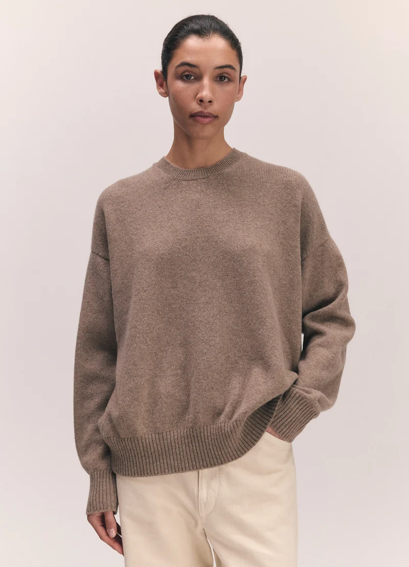 Innes Slouch Crewneck in Dark Natural