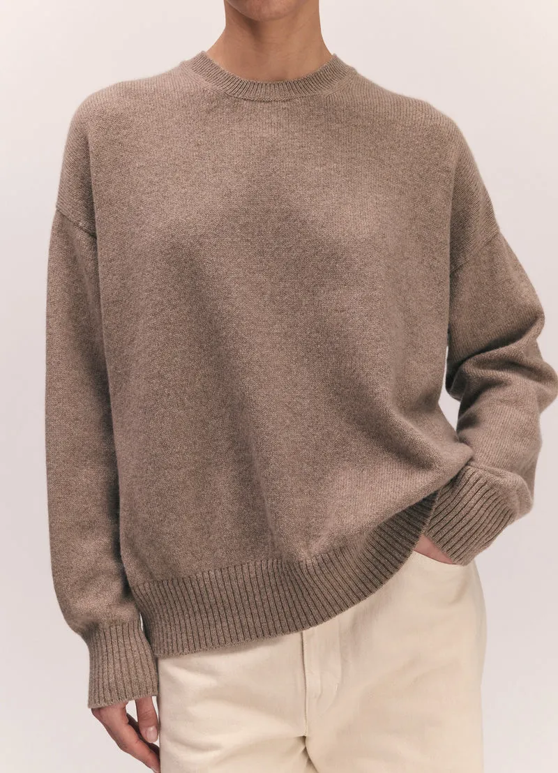 Innes Slouch Crewneck in Dark Natural
