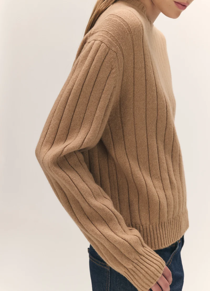 Rooney Rib Crewneck in Camel