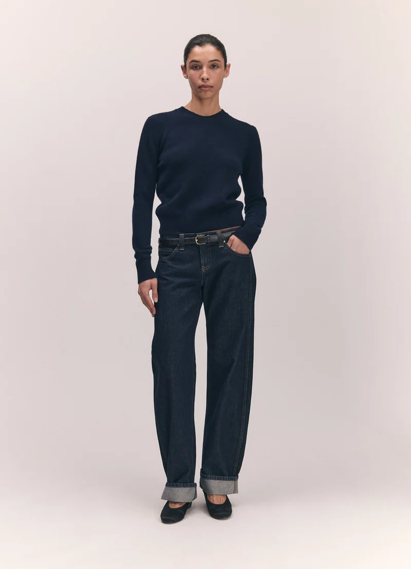 Sligo Slim Crewneck in Navy
