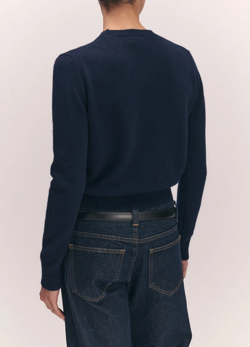 Sligo Slim Crewneck in Navy