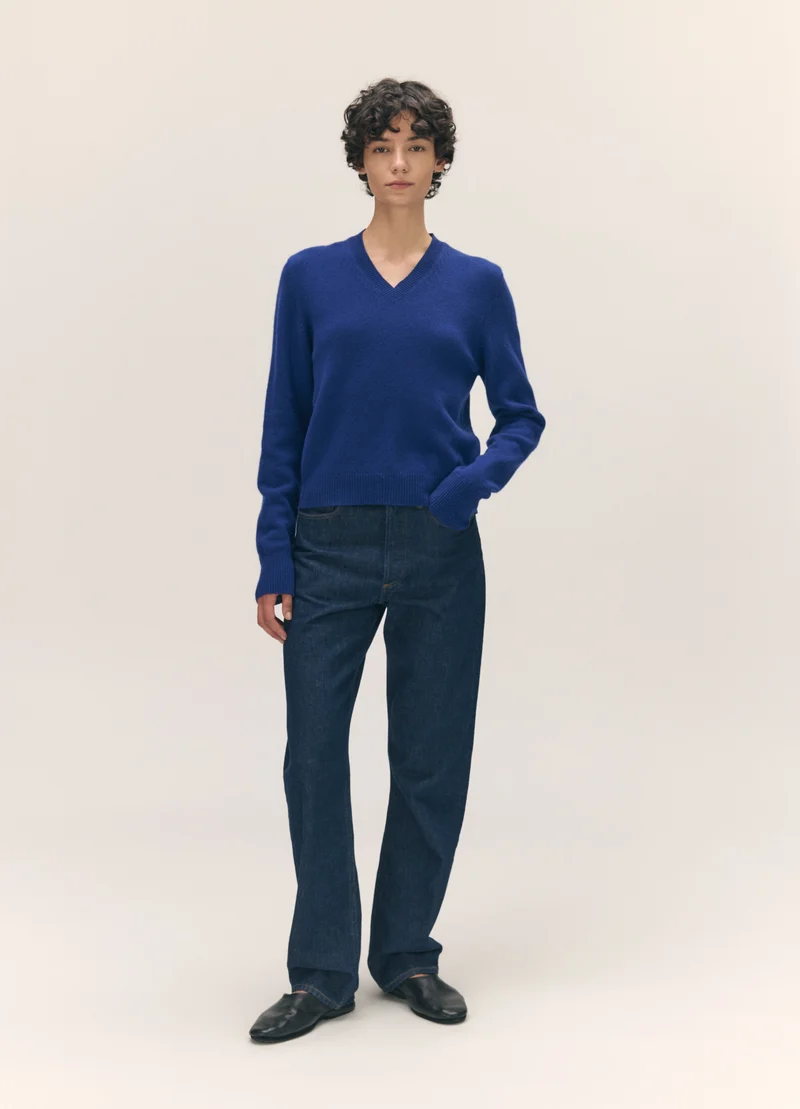 Sligo V-Neck in Smalt Blue