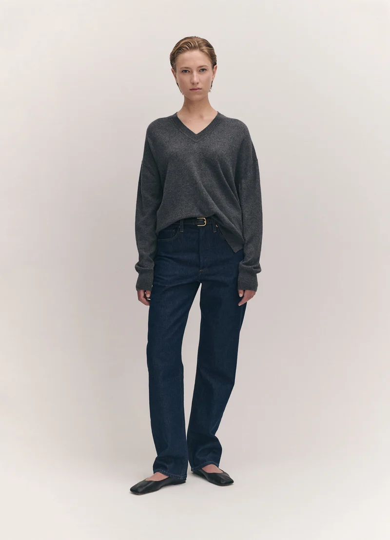 Tahra Cashmere V-Neck in Derby Grey