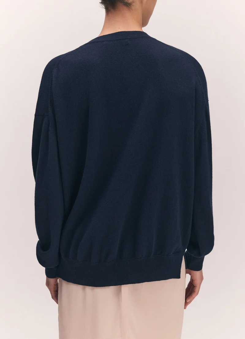 Tahra Cashmere V-Neck in Navy