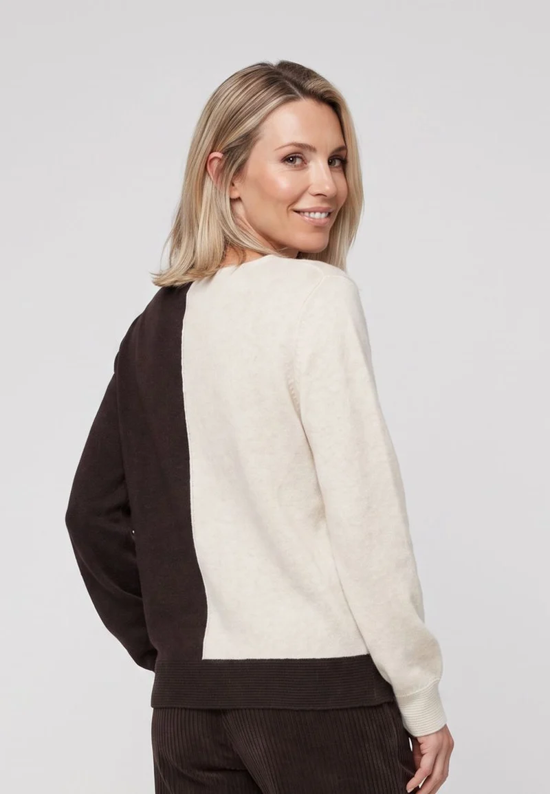 Pullover Long Sleeves