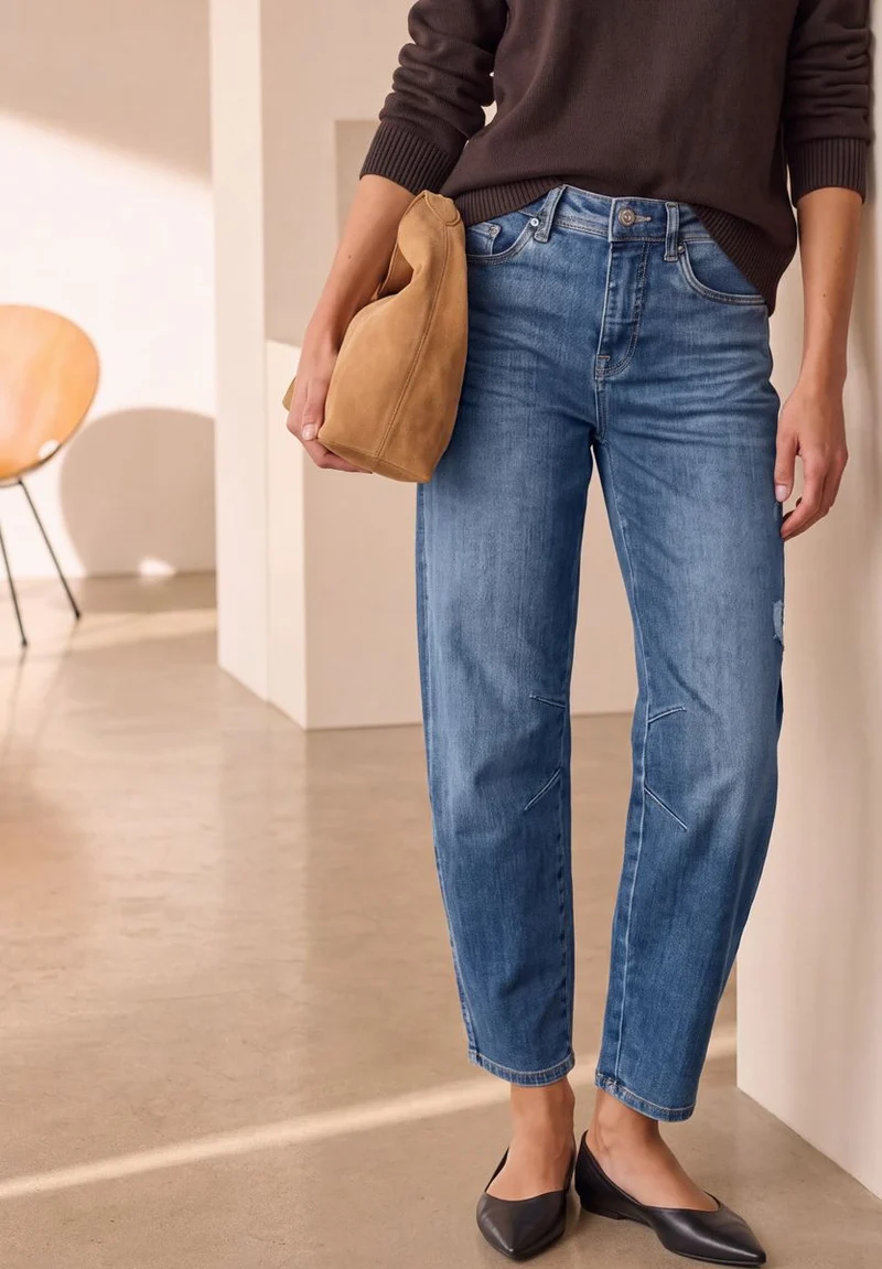 Relaxed Barrel Leg Jeans im Loose Fit