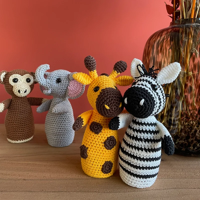 Safari-Kegelspiel – YarnZoo – Häkelpaket „Durable Coral“