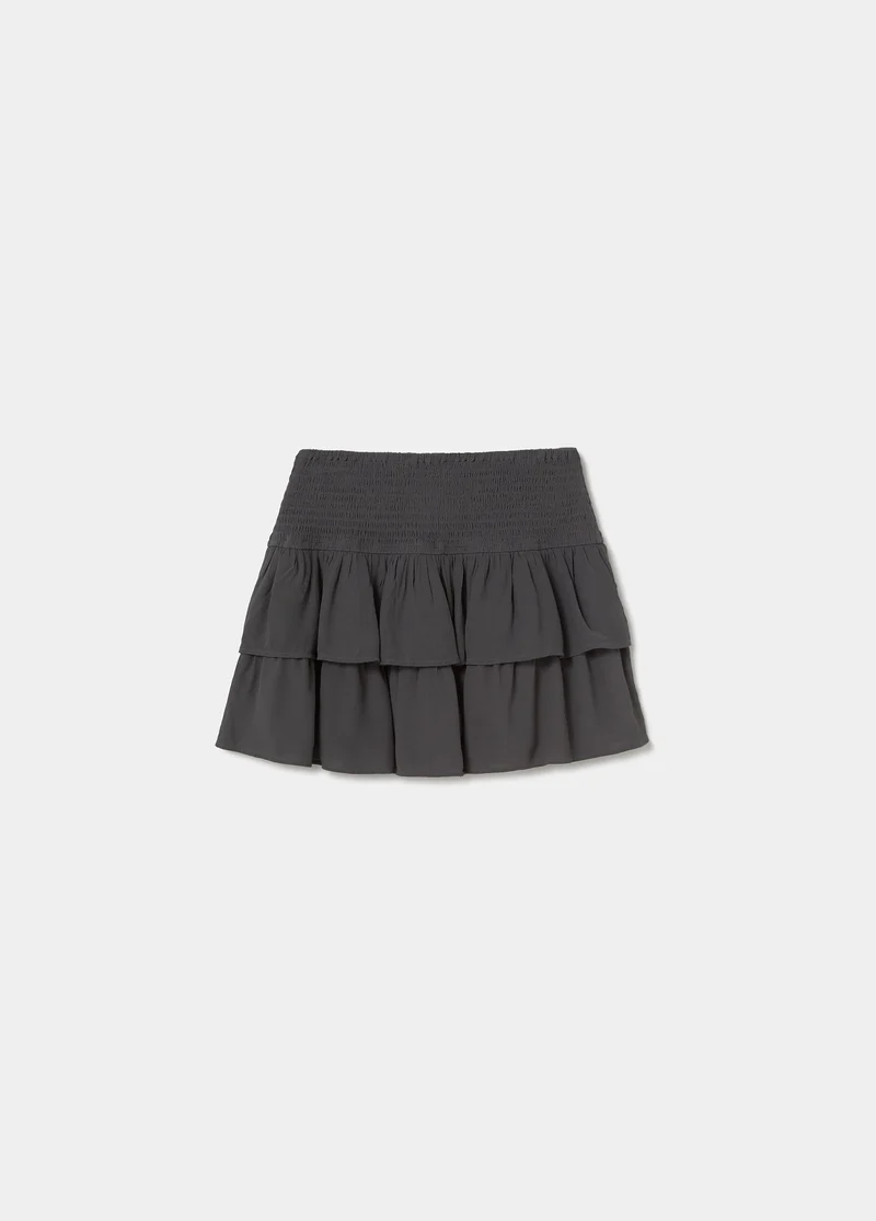Short skirt with buttons