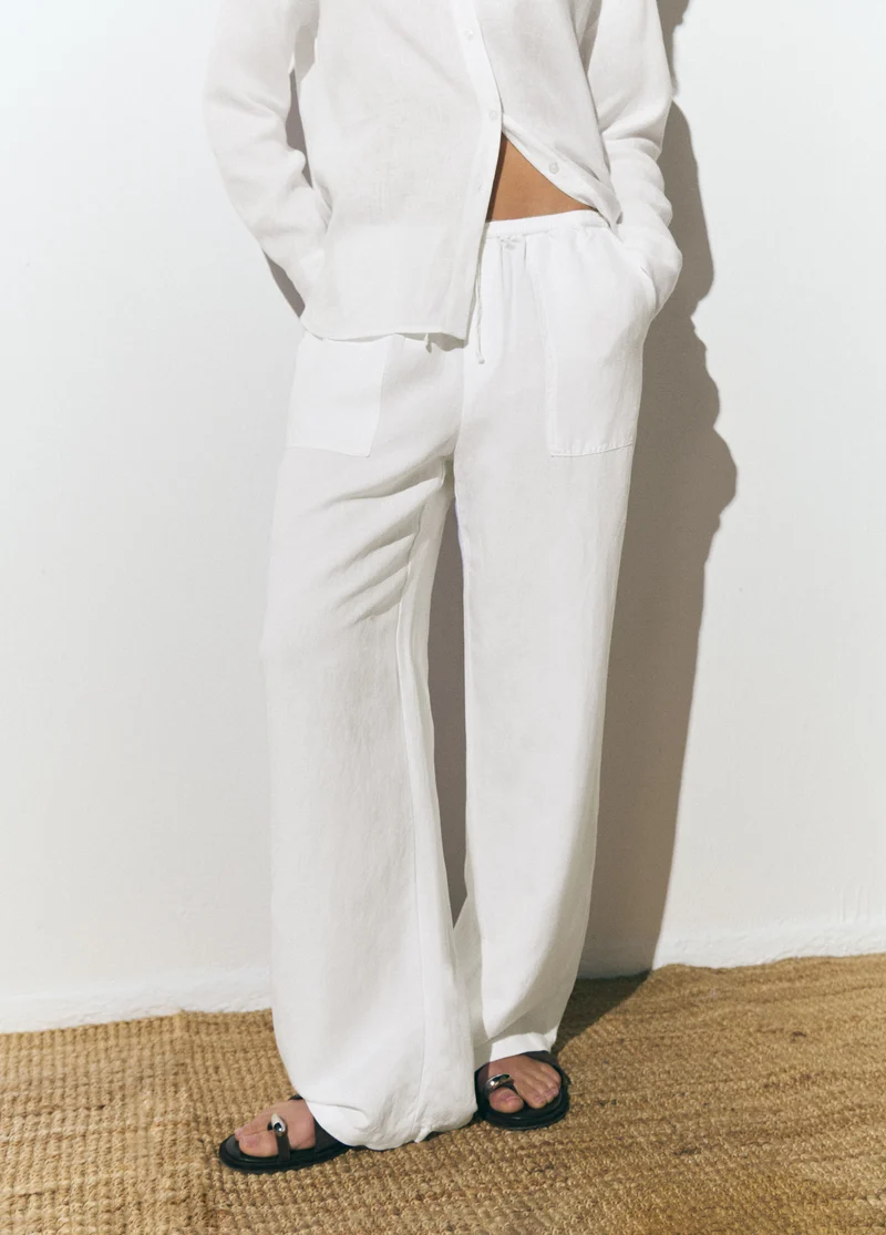 Linen trousers with pockets
