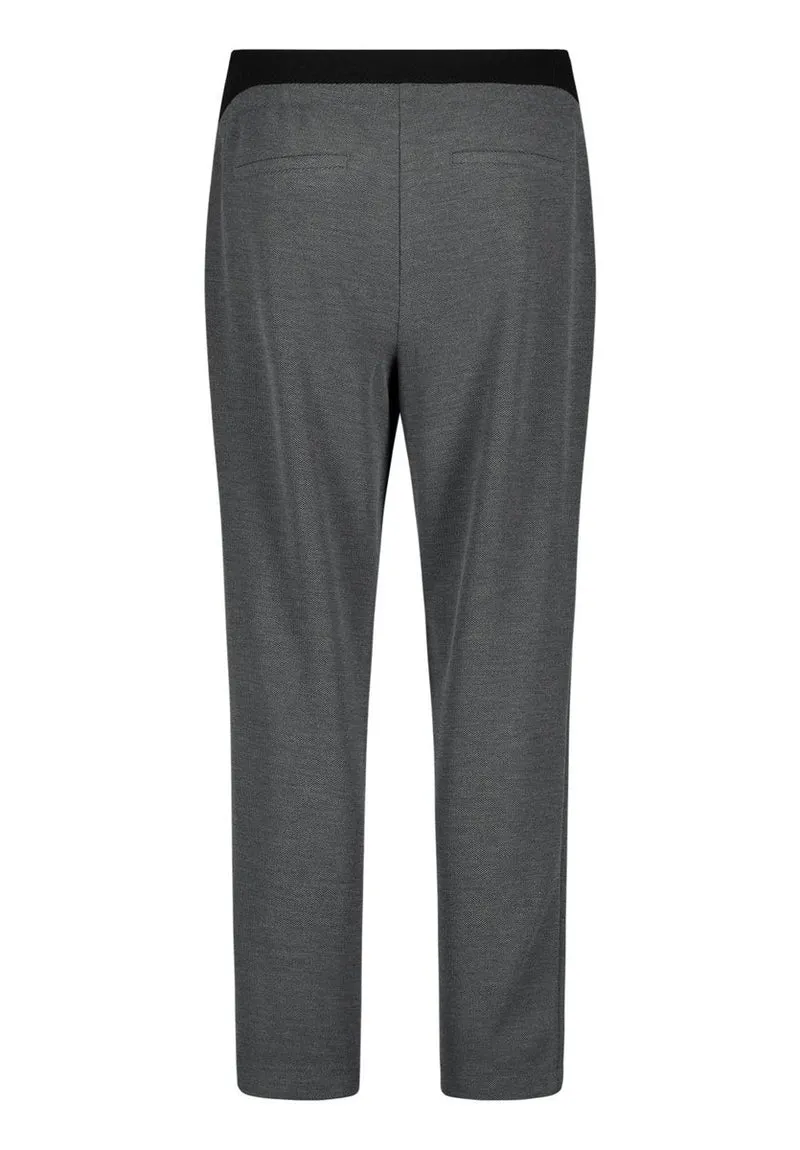 Schlupfhose