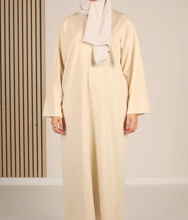 Bescheidener Baumwoll-V-Pullover 16 – Beige