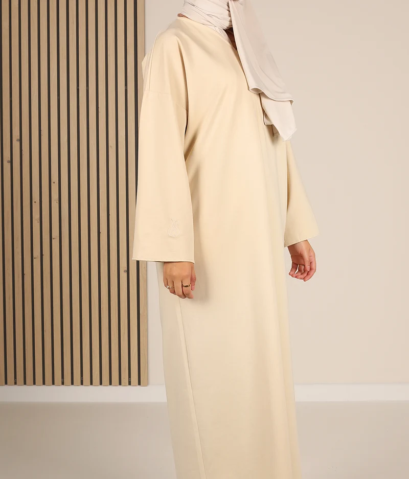 Bescheidener Baumwoll-V-Pullover 16 – Beige