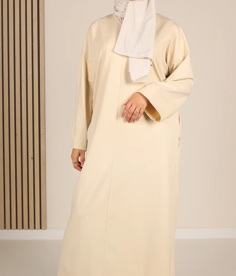 Bescheidener Baumwoll-V-Pullover 16 – Beige