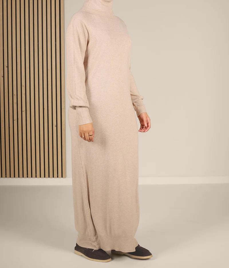 Lange gestrickte Raglan-Abaya – Weiches Taupe