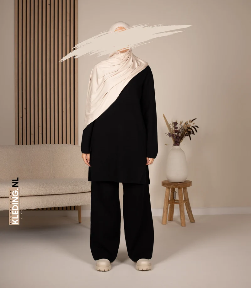 Amarah-Strickset