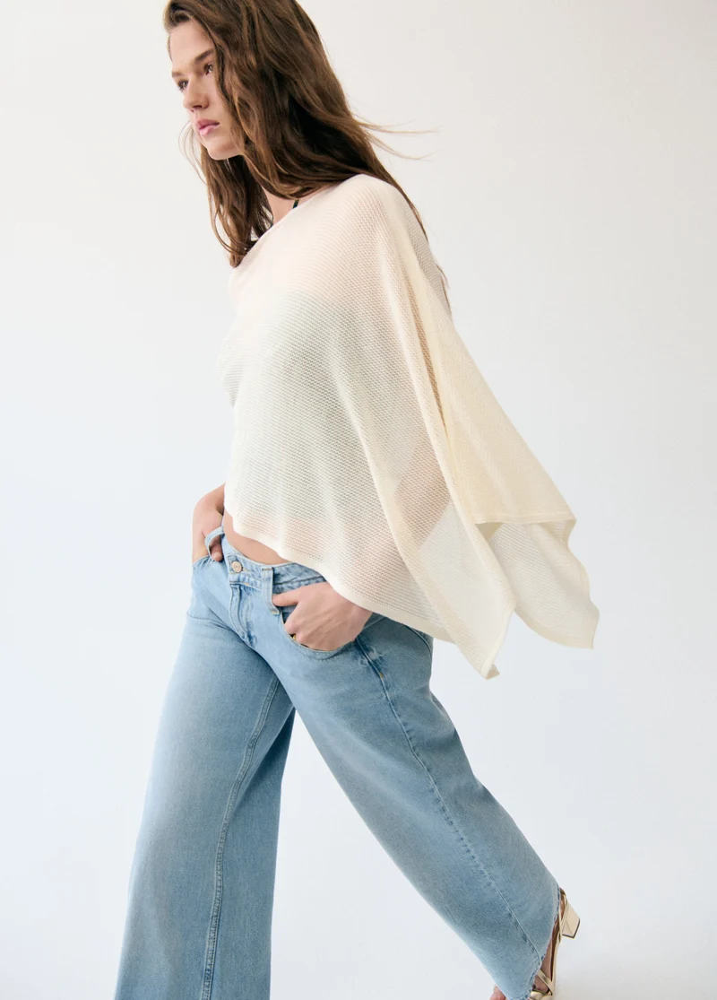 Plain-knit cape