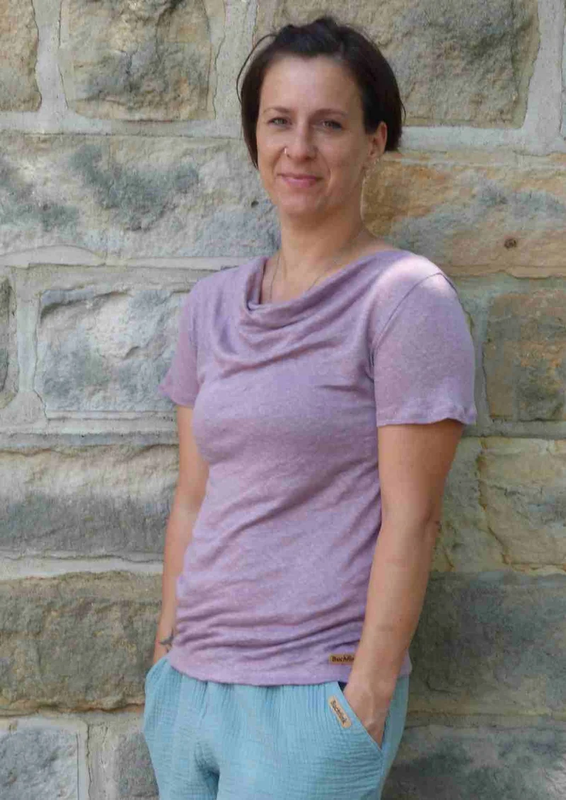 Bio Wasserfallshirt "Anemone" aus Feinstrick-Leinen, kurze Ärmel